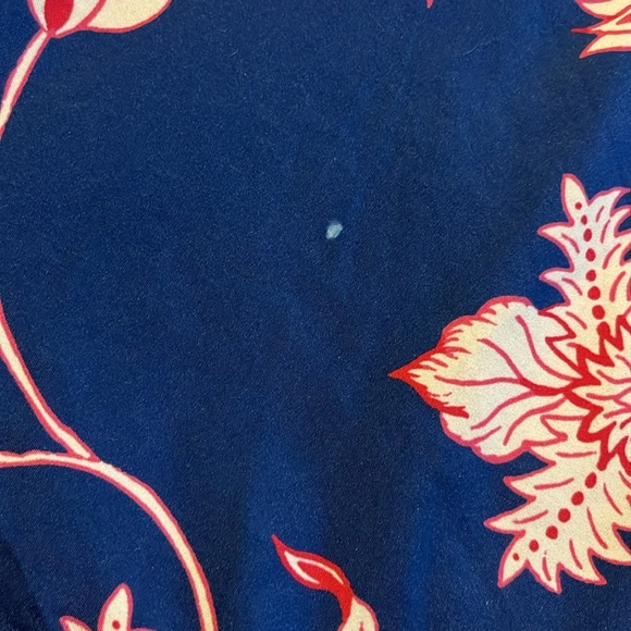 ModCloth. Queen sized duvet cover. - Picture 3 of 5